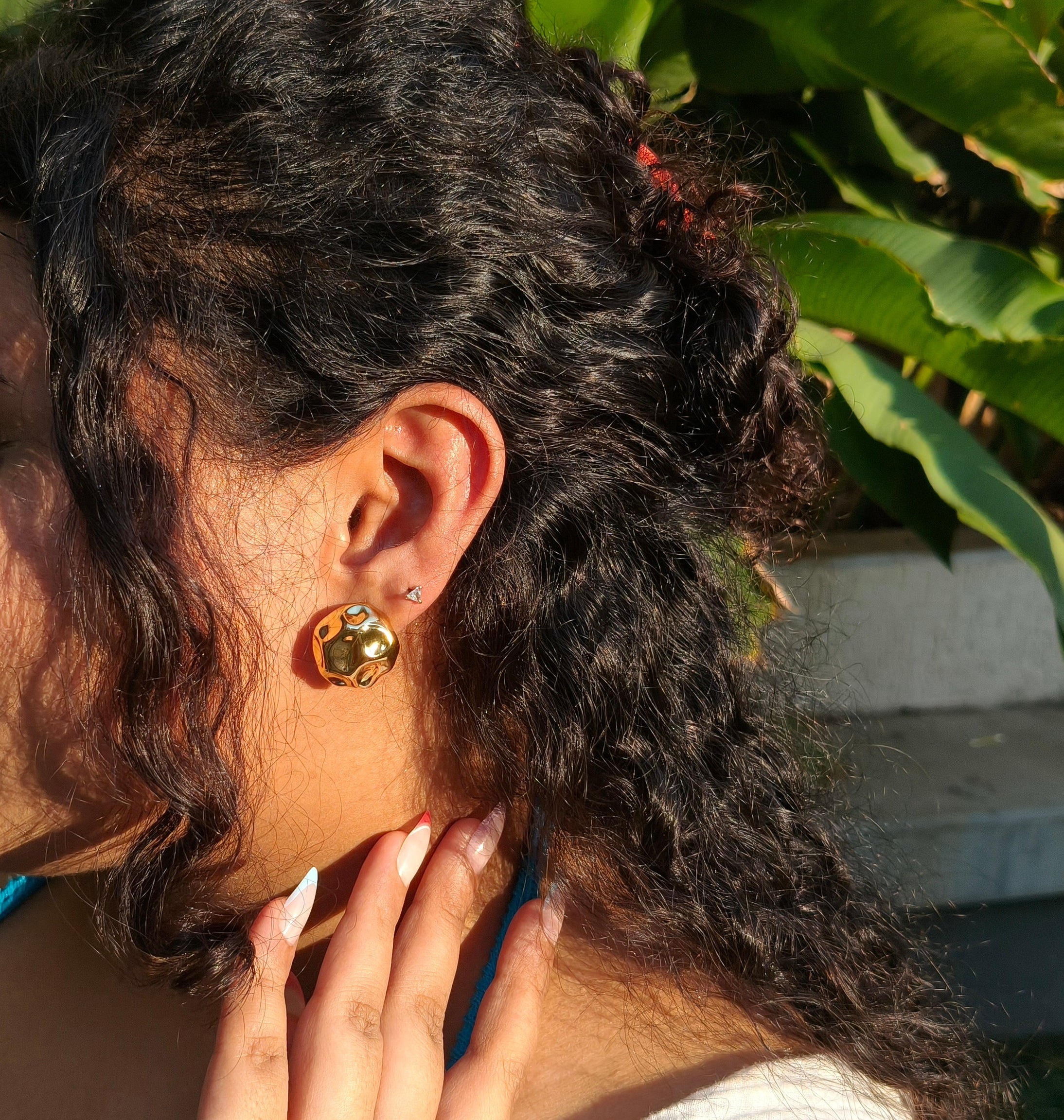 Pistachio stud Earrings